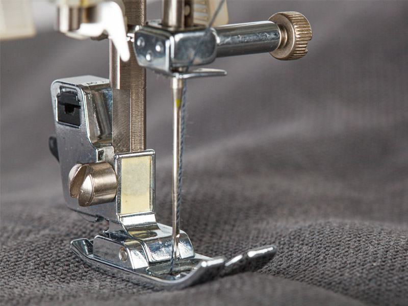 Pflege und Reparatur Ihrer Pferdedecke aus einer Hand Pflege und Reparatur Ihrer Pferdedecke aus einer Hand